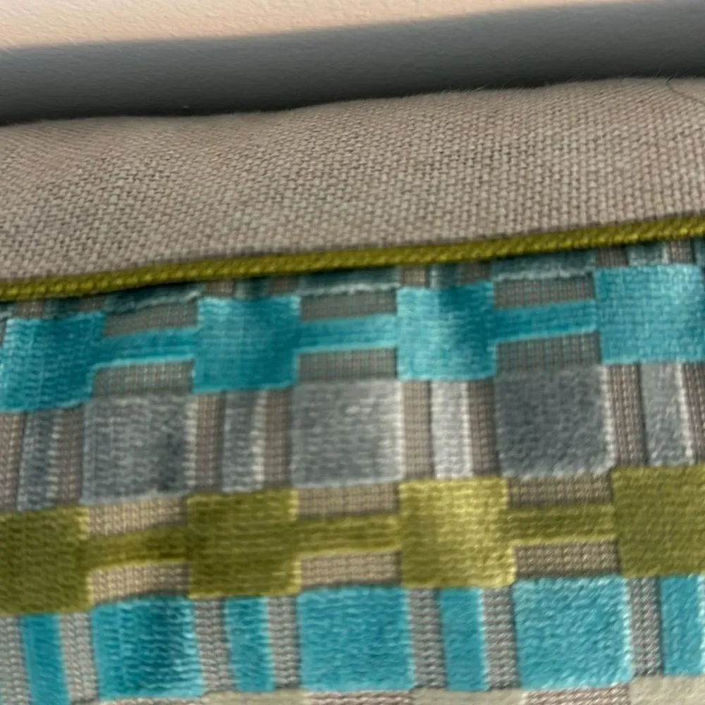 Frontgate Lumbar Accent Throw Pillow Decor